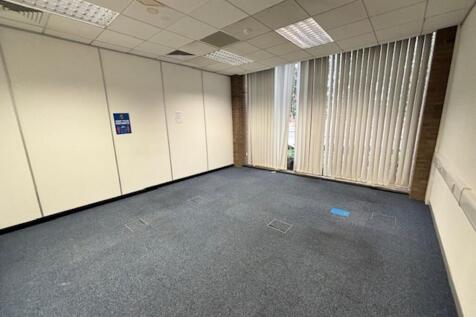 P251975_Lyndon Place  1010.jpg