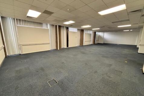 P251975_Lyndon Place  710.jpg