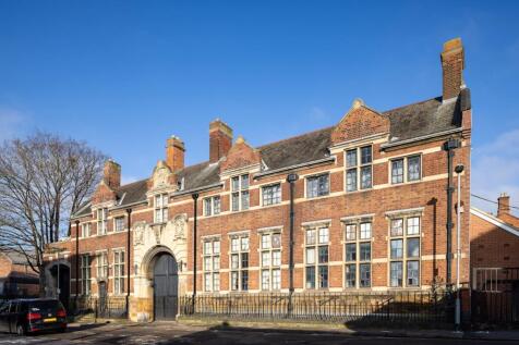 County Hall 1.jpg