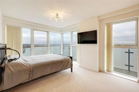 Bedroom 1b