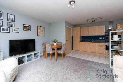 Lounge/Kitchen