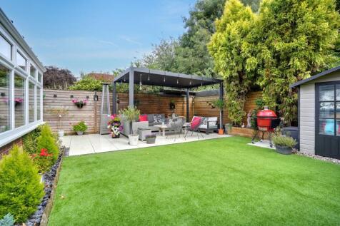 South facing garden