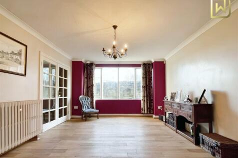 Formal dining room