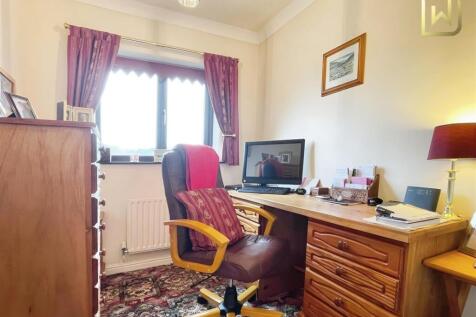 Study/Bedroom Four