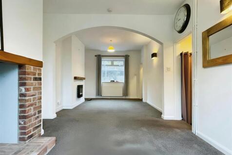 Living Dining Area