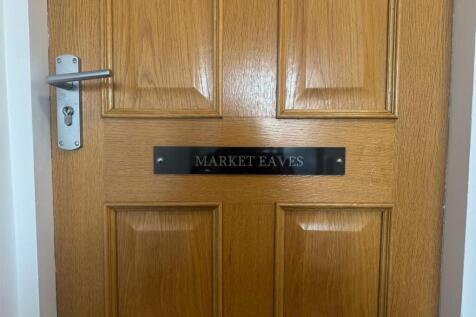 Market Eaves