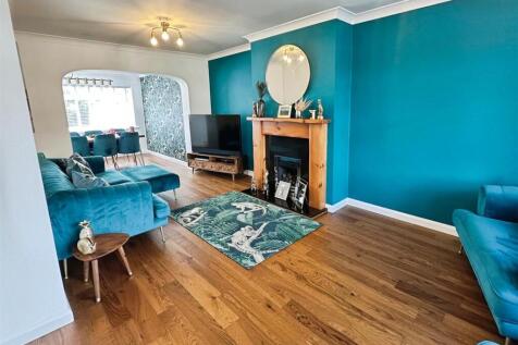 Lounge Dining Room