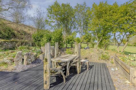 Decking overlooking the Pond