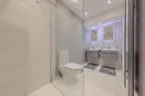 Ensuite Shower Room