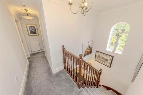 First floor landing