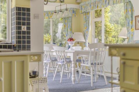 Breakfast Room