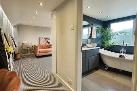 Dressing Room/Bedroom Five