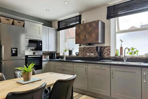 Kitchen Living Area