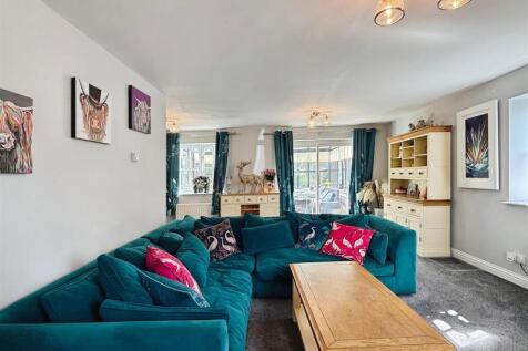 Lounge Area