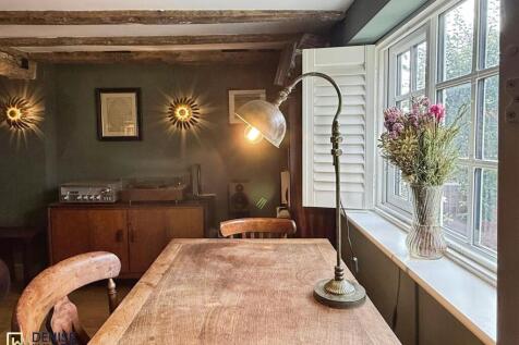 Lounge - Dining Room