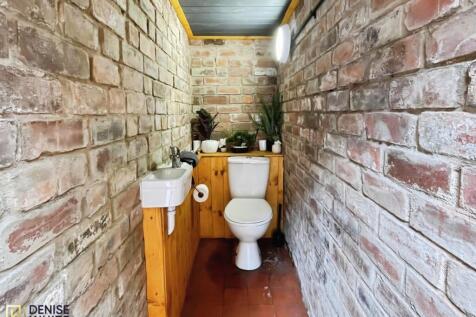 Access To WC