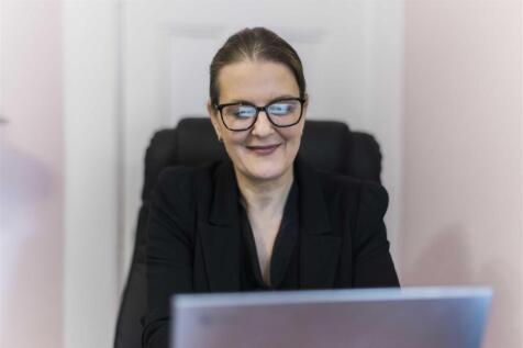 About Denise White Estate Agents
