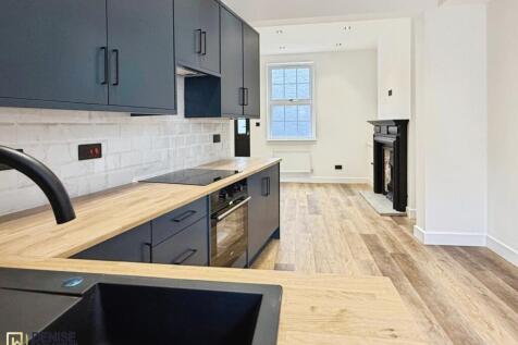 Kitchen and Lounge Area