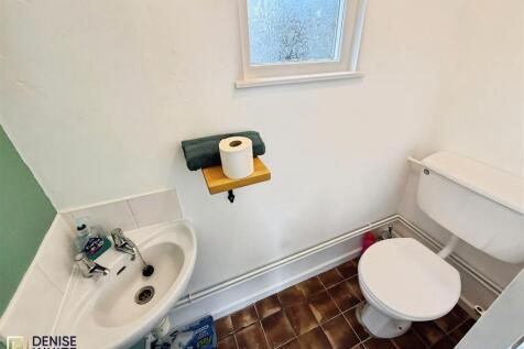 Downstairs Cloakroom