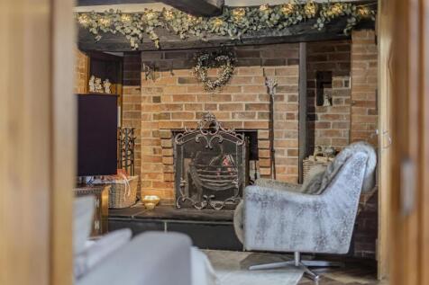 Denise White Estate Agents Comments