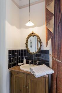 Bedroom Wash Hand Basin