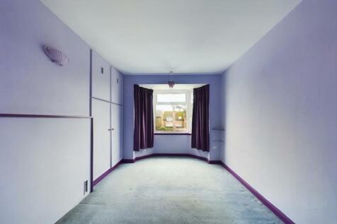 CAM01894G0-PR0145-STILL025.jpg