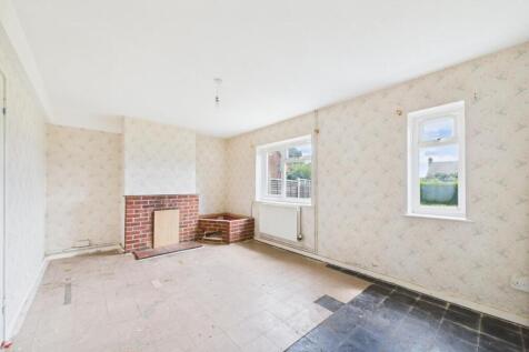 CAM01894G0-PR0179-STILL014.jpg