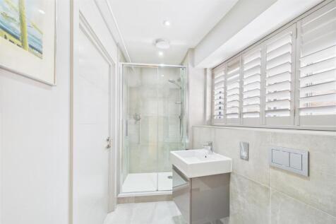 Ensuite Shower Room