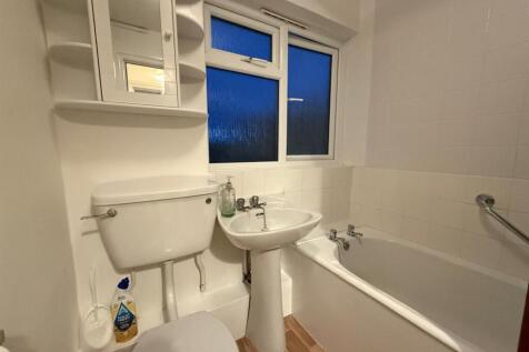 WhatsApp Image 2025-11-07 at 16.55.46_f47439bb.jpg