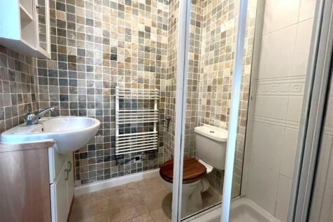 shower room.jpg