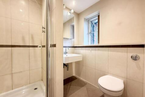 Ensuite.jpg