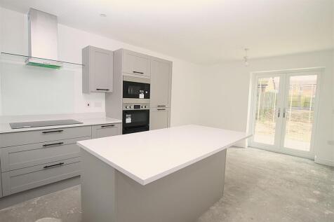 St Johns Road - Kitchen 2.JPG