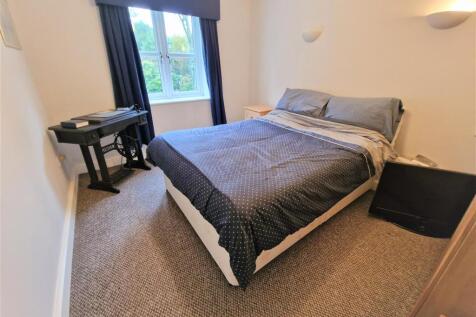 Bedroom 2.jpg