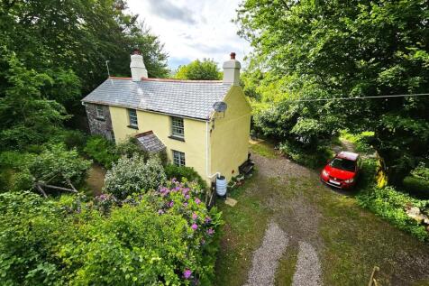 House, Driveway.jpg