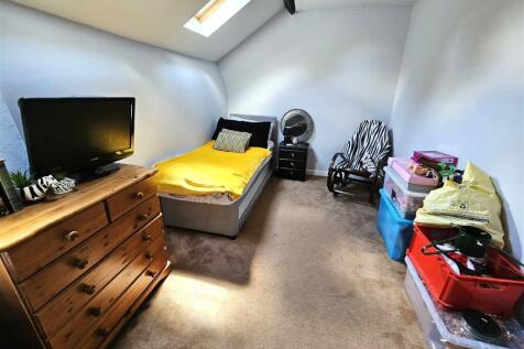 Bedroom 3.jpg