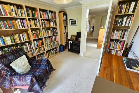 Bedroom 4 study.jpg