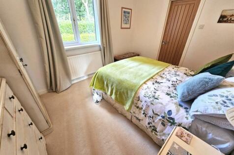 Bedroom 2.jpg