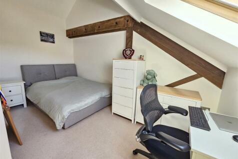 Bedroom 2.jpg