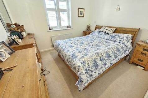 Master Bedroom.jpg
