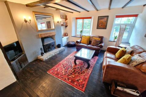 Sitting Room.jpg