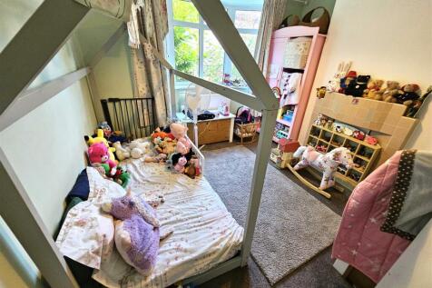Bedroom 3.jpg
