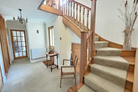 Entrance Hall.jpg