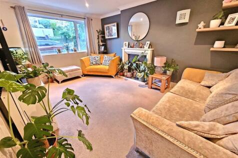Sitting Room.jpg