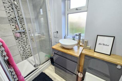 En Suite.jpg