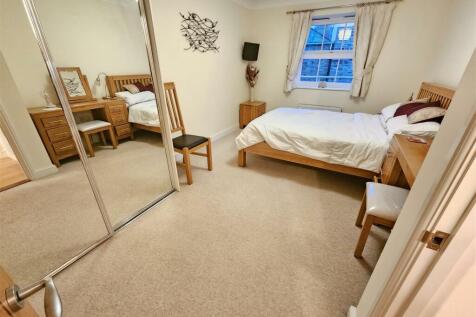 Bedroom.jpg