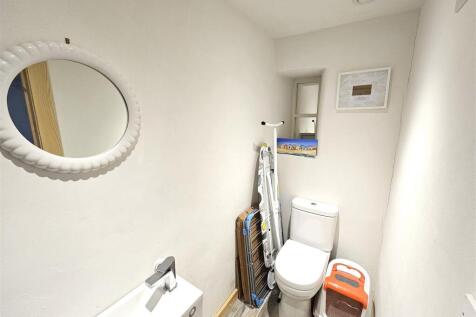 Cloakroom.jpg