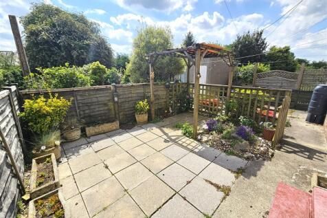 Rear Courtyard Garden.jpg