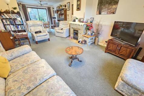 Sitting Dining Room.jpg