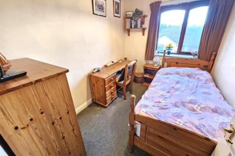 Bedroom 3.jpg
