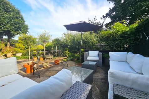Patio - Copy.jpg